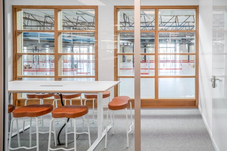 gallery image for a posttype: reference