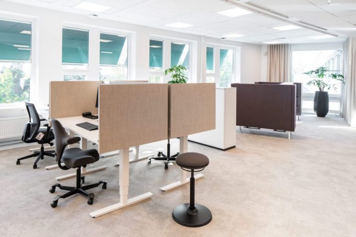 gallery image for a posttype: reference