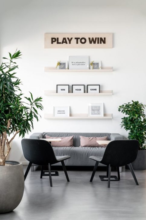 gallery image for a posttype: reference