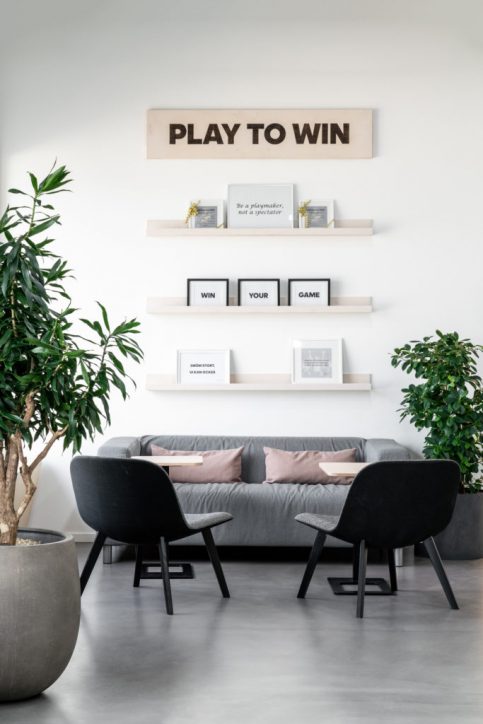 gallery image for a posttype: reference