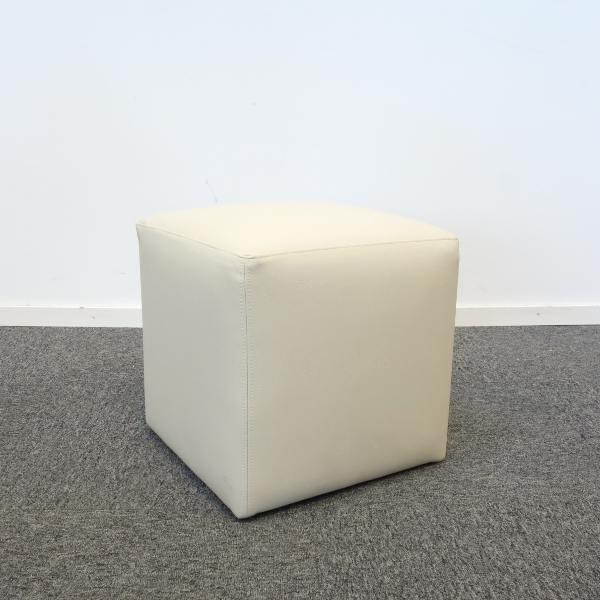 Huvudbild för Sittpuff