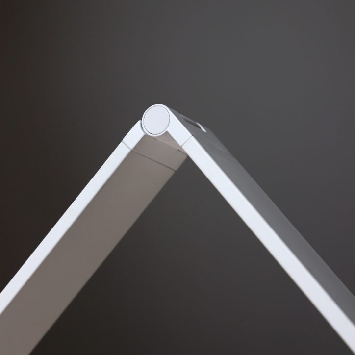 Galleribild #2 för Skrivbordslampa Lamp 01