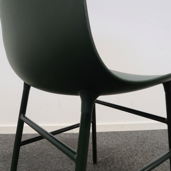 Galleribild #4 för Caféstol Form Chair Steel