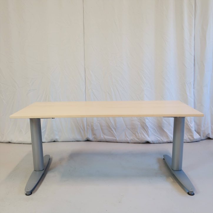Galleribild #1 för Höj- och sänkbart skrivbord Serie T 1400mm