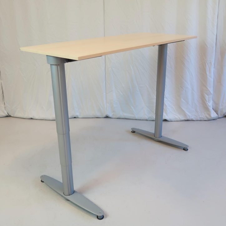 Galleribild #2 för Höj- och sänkbart skrivbord Serie T 1400mm