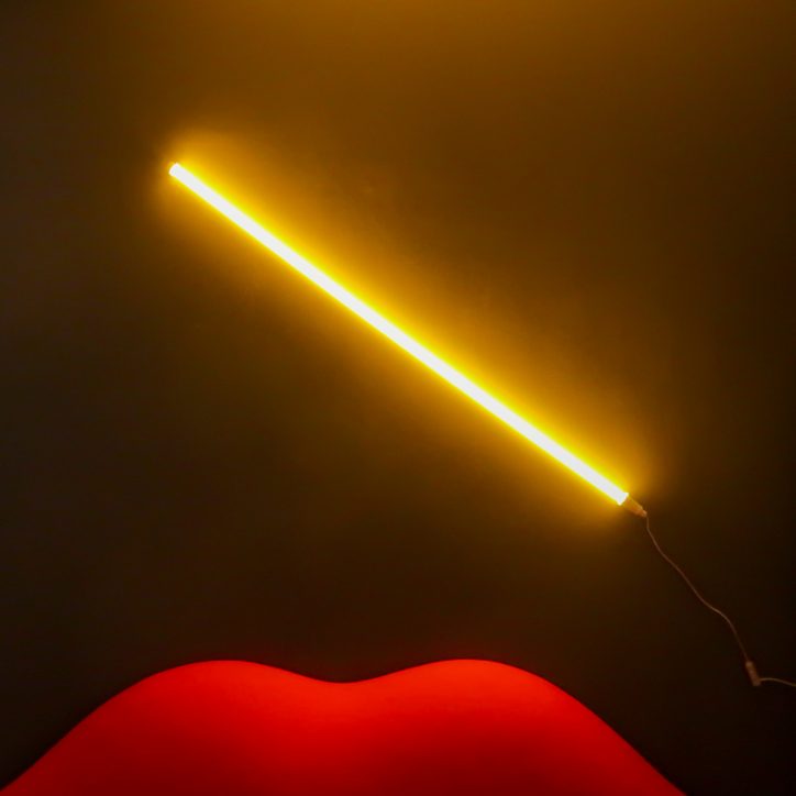Galleribild #4 för Vägglampa Neon Tube LED
