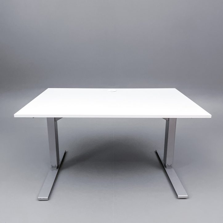 Galleribild #1 för Höj- och sänkbart skrivbord 1200mm inkl. kabeldike