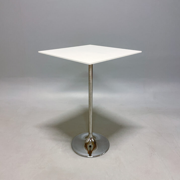 Huvudbild för Barbord 700x700mm