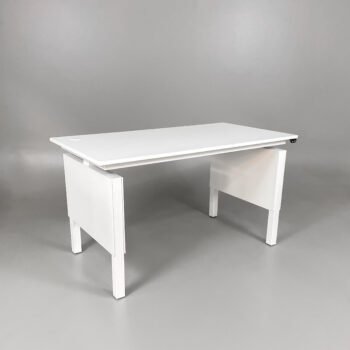 Höj & sänkbart skrivbord 1400mm