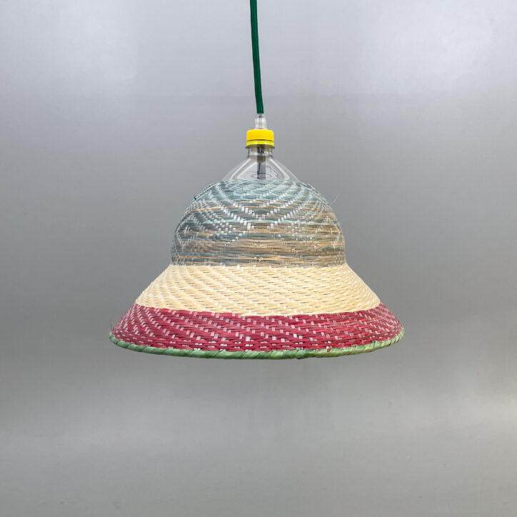 Begagnad pendelarmatur PET Lamp Eperara Siapidara LA Rekomo.se