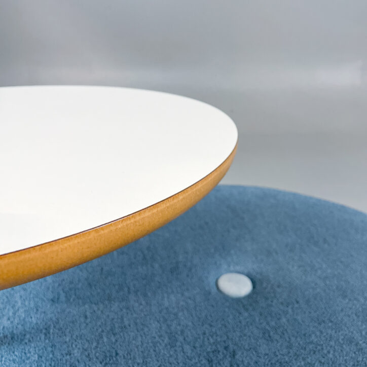 Galleribild #5 för Sittpuff Shima med bord