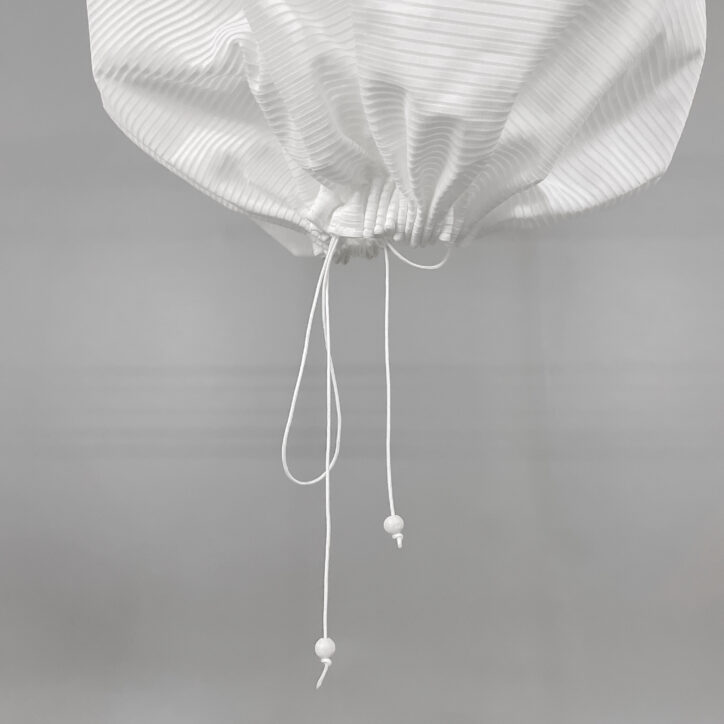 Galleribild #2 för Taklampa Kuu Small