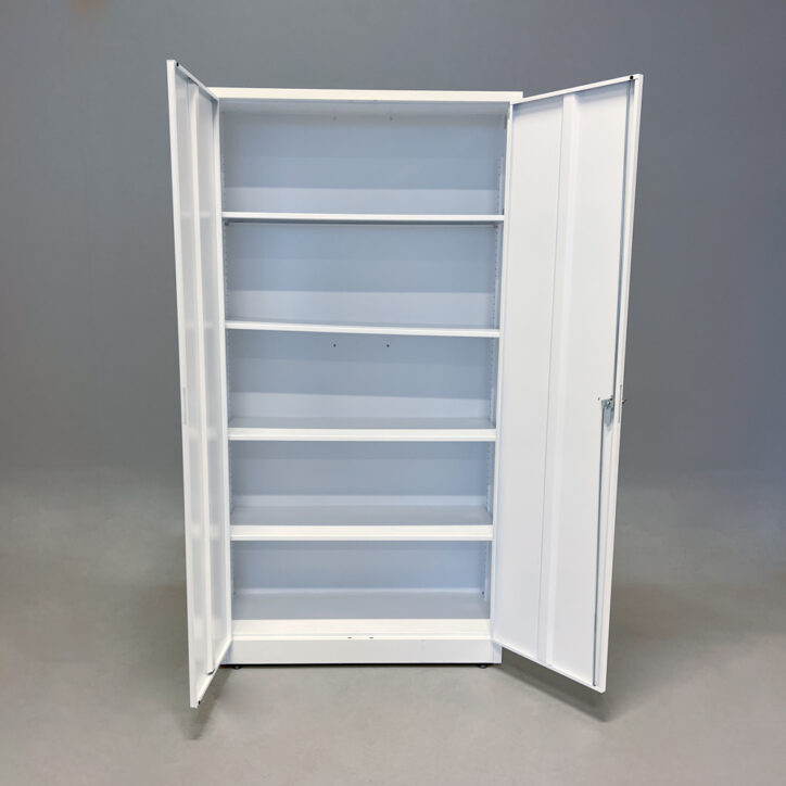 Galleribild #2 för Plåtskåp
