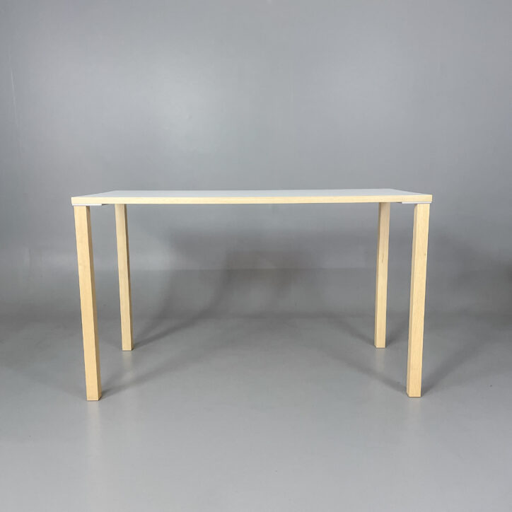 Galleribild #1 för Barbord M-bord 1500x700mm