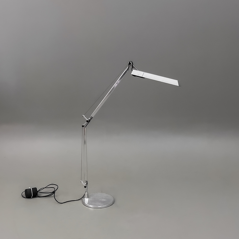 Skrivbordslampa Tolomeo Video