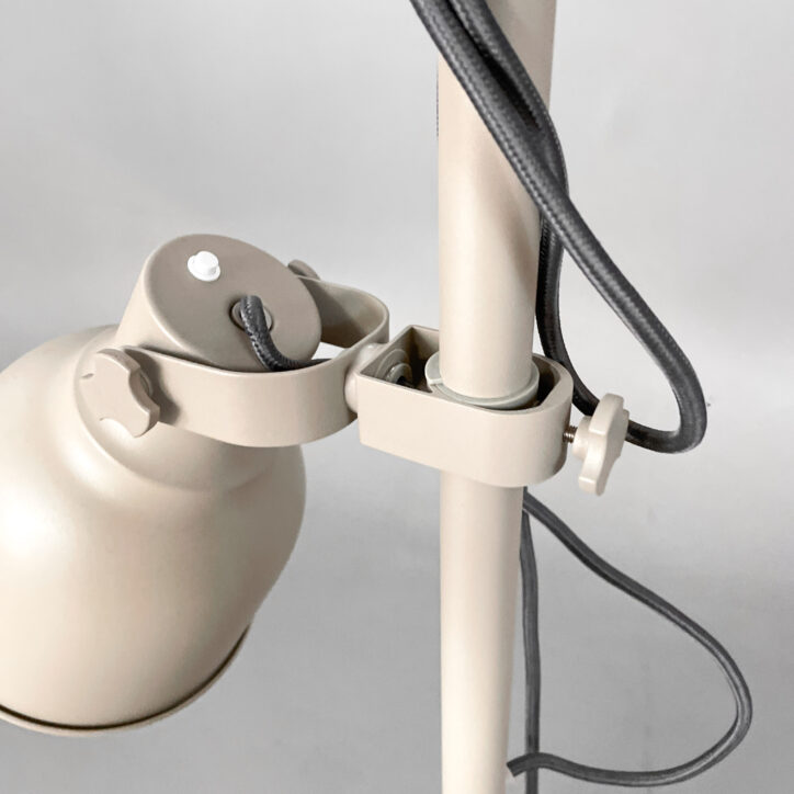 Galleribild #1 för Golvlampa Hektar