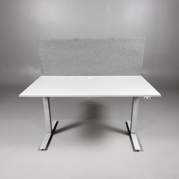 Galleribild #1 för Bordsskärm A-frame 1400mm