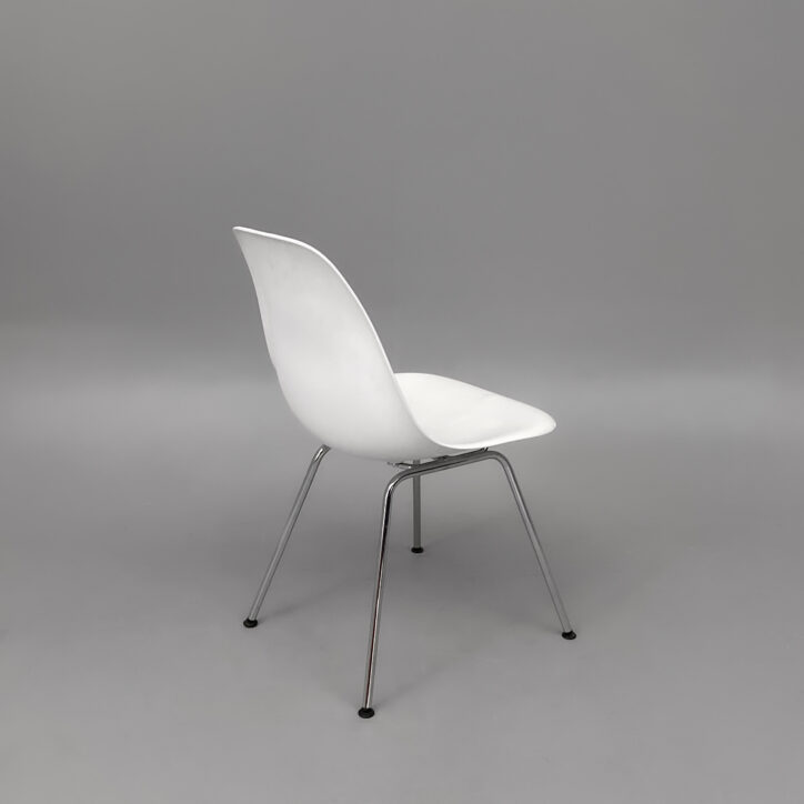 Galleribild #2 för Caféstol Eames Plastic Chair DSX