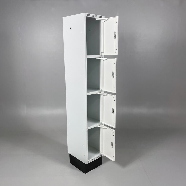 Galleribild #1 för Personalskåp – 4 luckor
