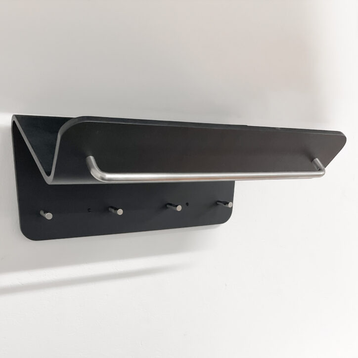 Huvudbild för Hatthylla Buss 580mm
