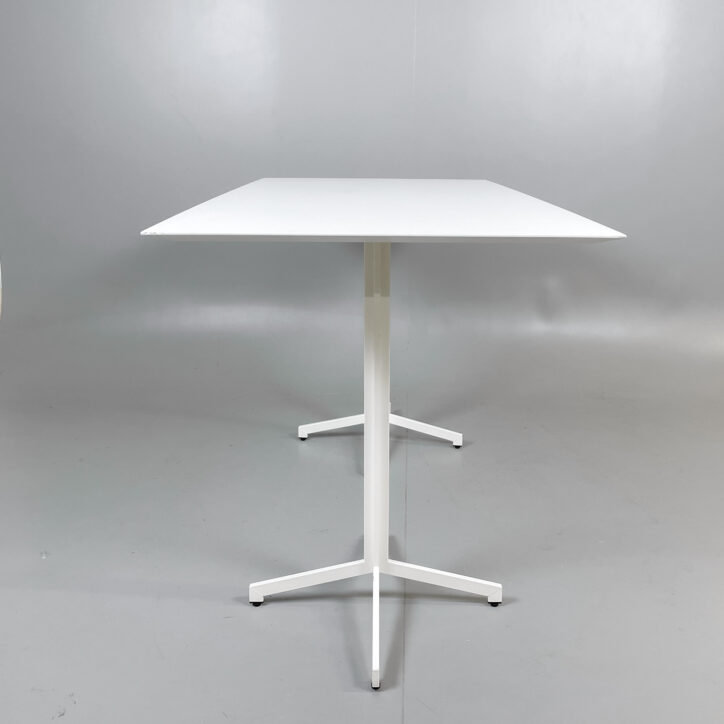 Galleribild #2 för Barbord Madison