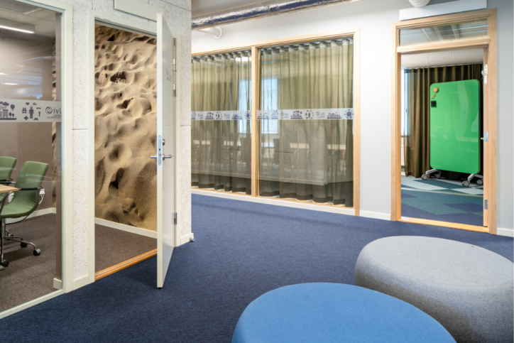 gallery image for a posttype: reference