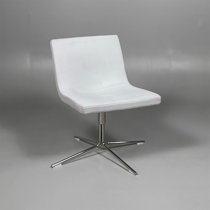 Huvudbild för Konferensstol Bond