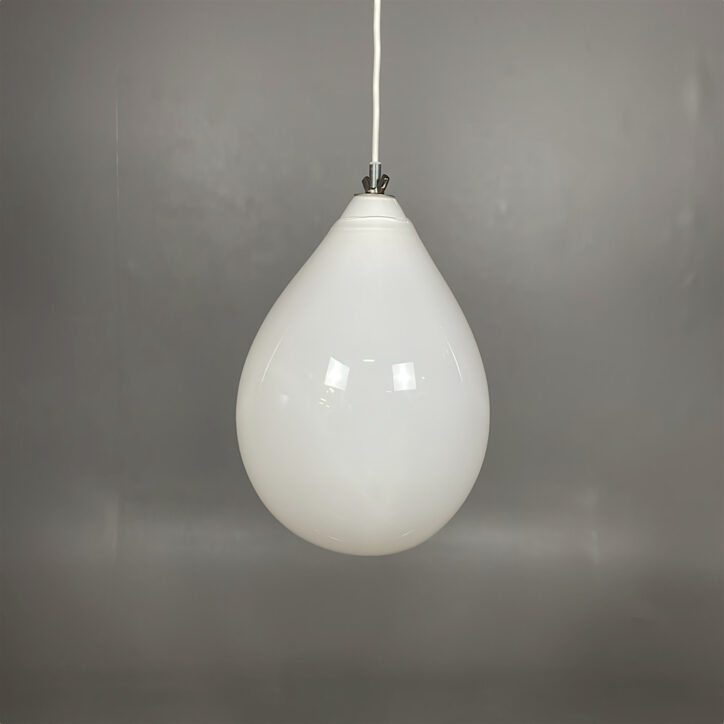 Huvudbild för Taklampa 010