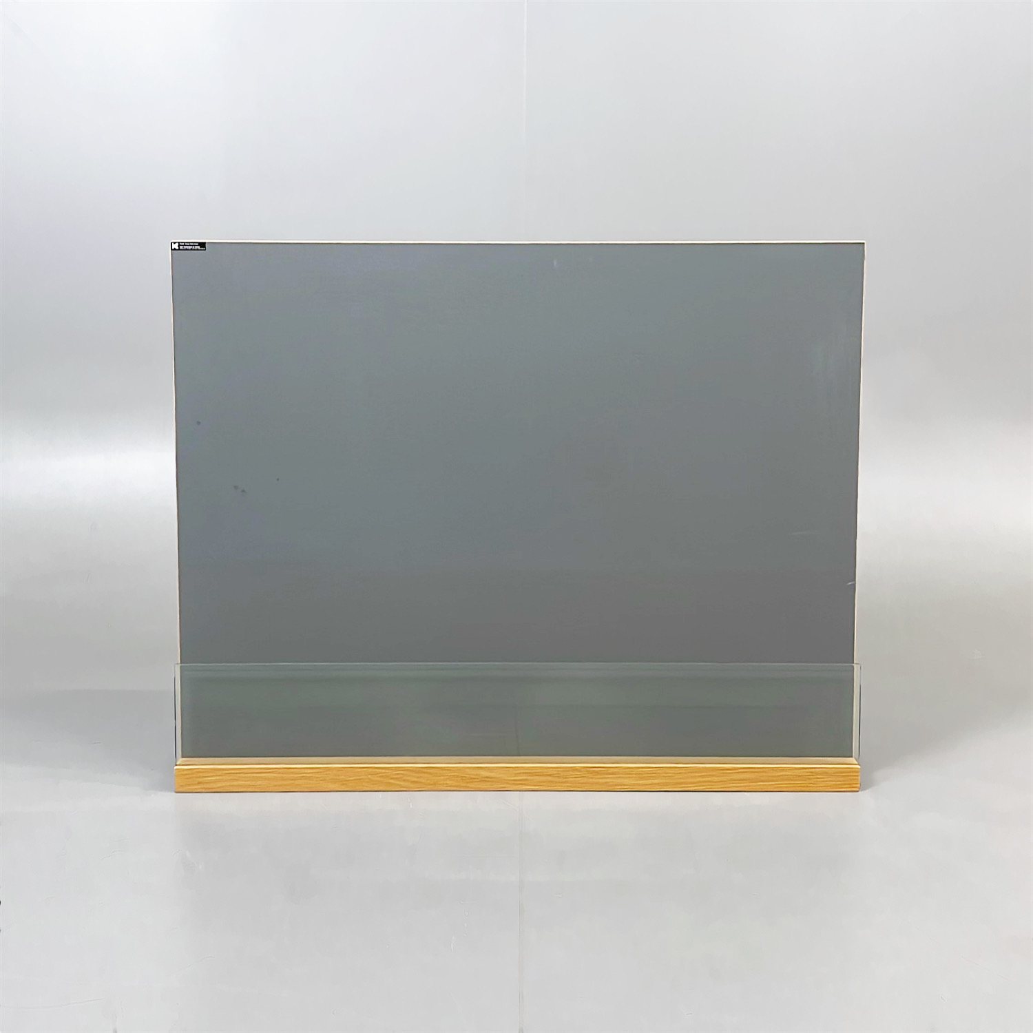 Broschyrställ Front Panel