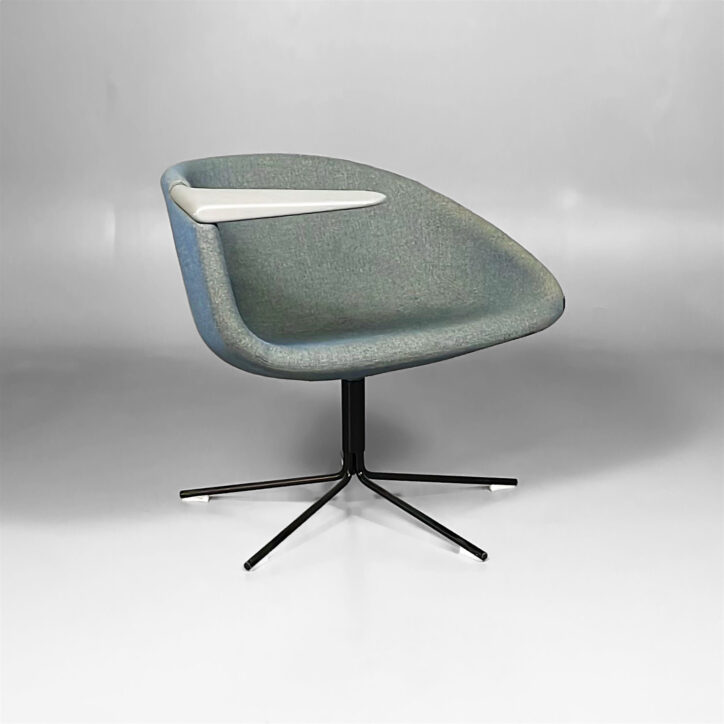 Huvudbild för Fåtölj Moment