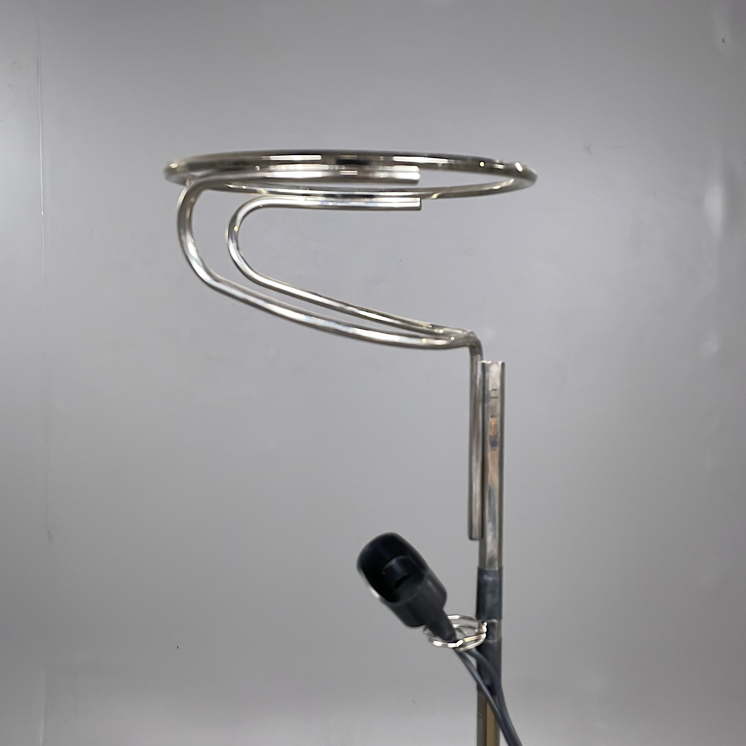 Galleribild #2 för Golvlampa Toio