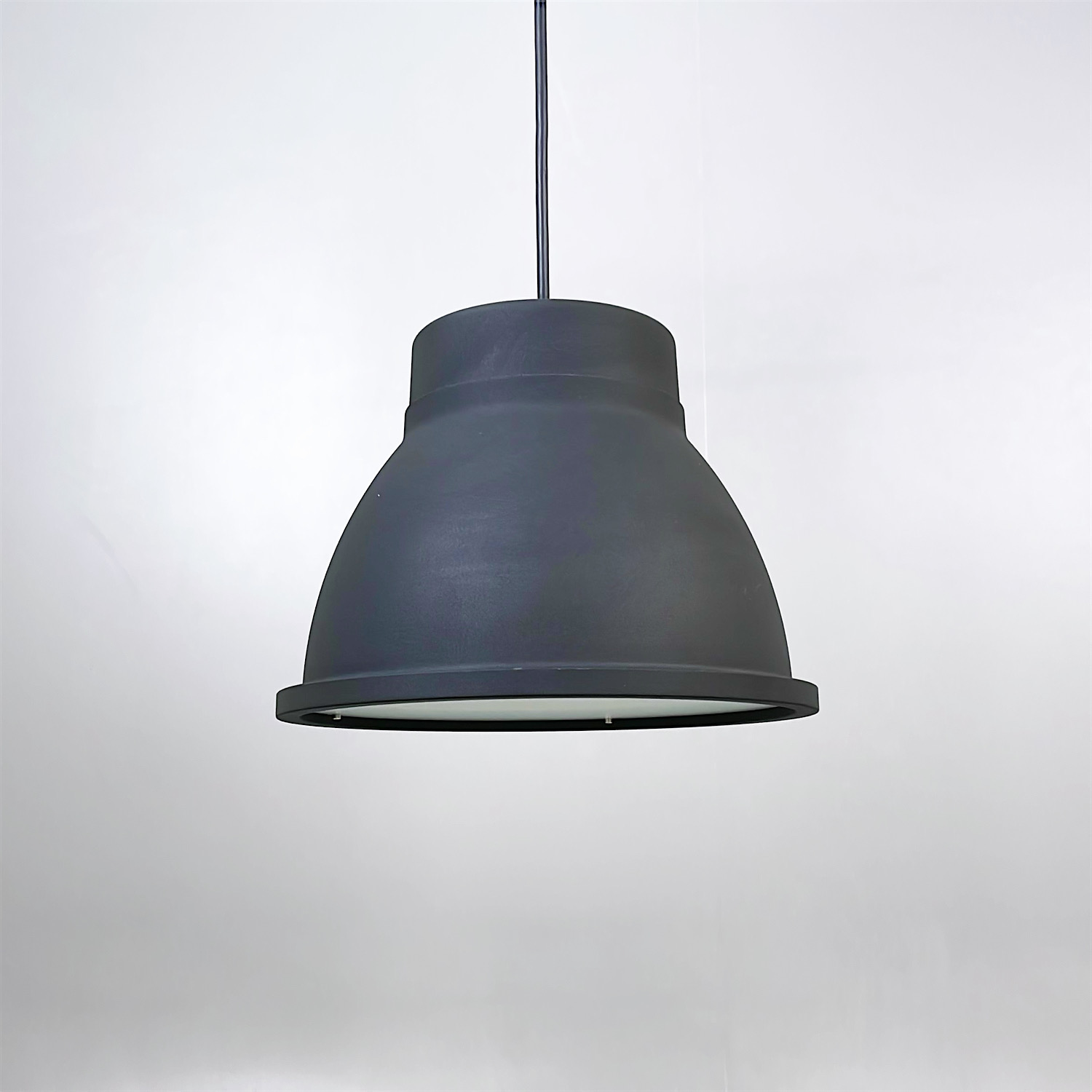 Taklampa Studio