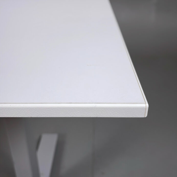 Galleribild #2 för Höj- och sänkbart skrivbord 1400mm