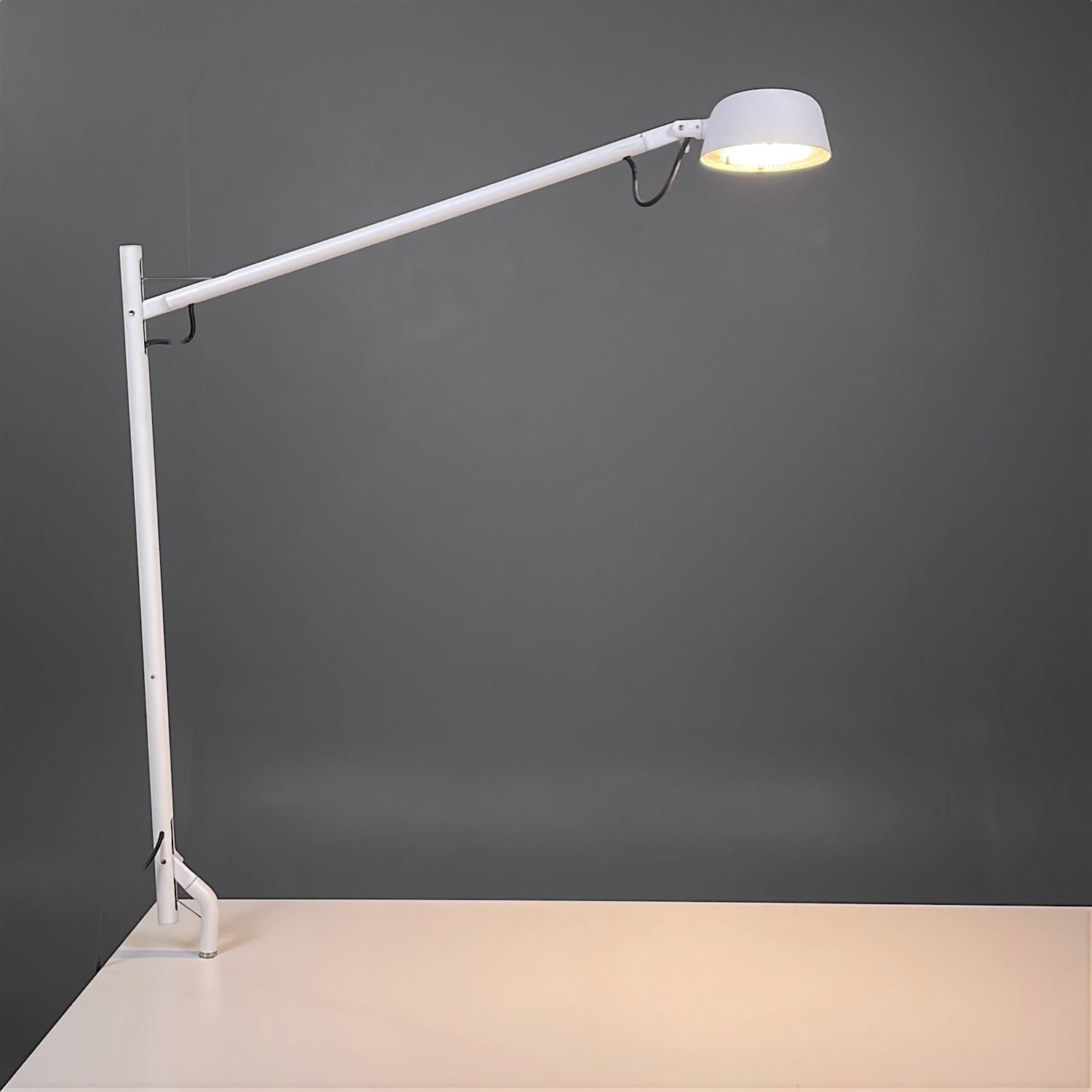 Galleribild #1 för Skrivbordslampa W154 Pal