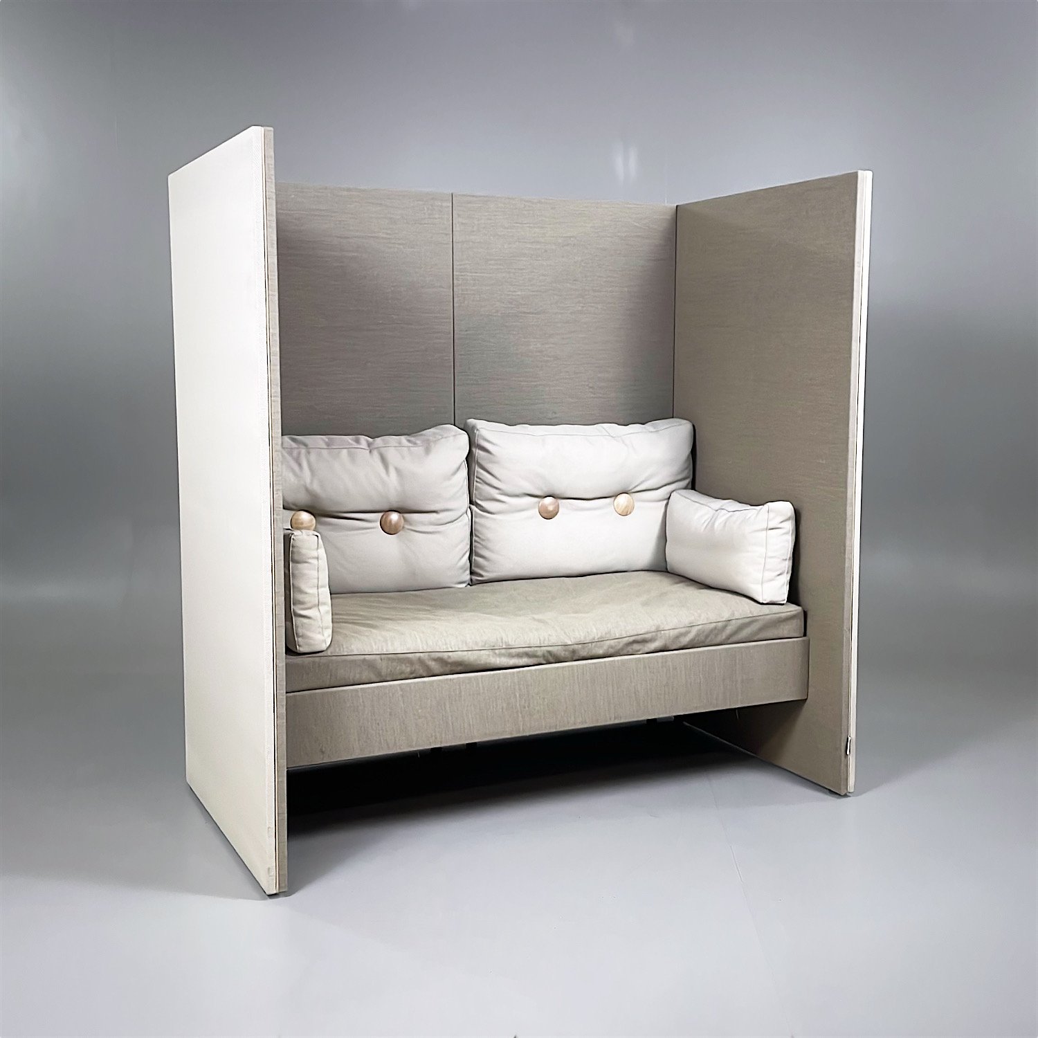 Soffa Tyst Limbus