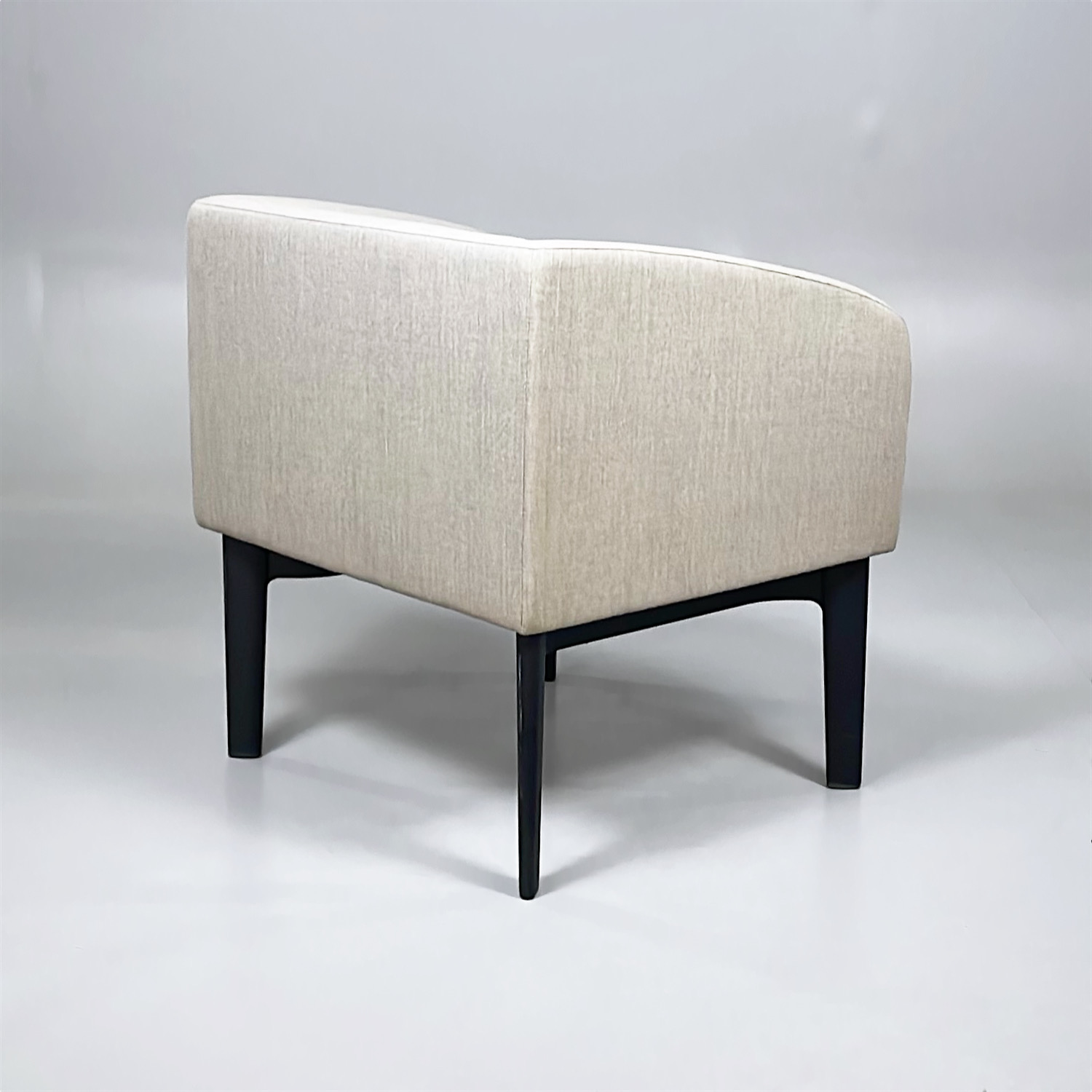 Galleribild #3 för Fåtölj Works