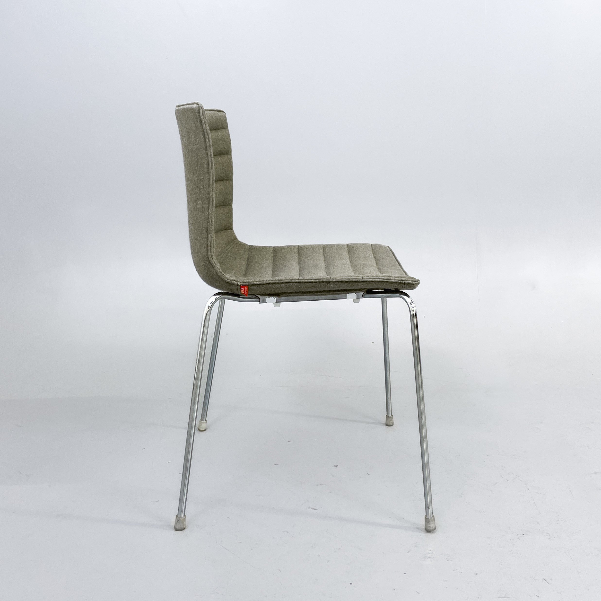 Galleribild #3 för Konferensstol Catifa 46 omklädd