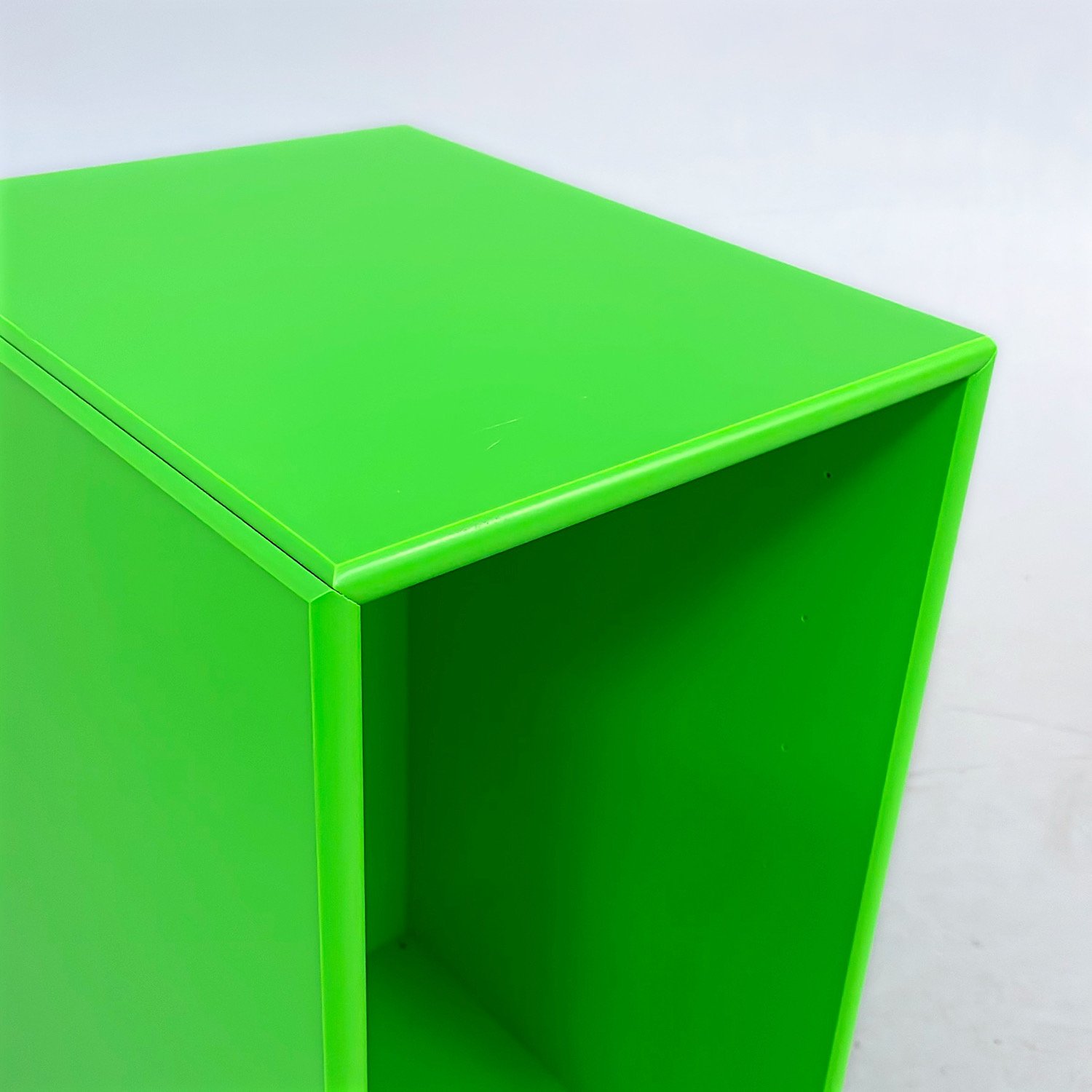 hover image