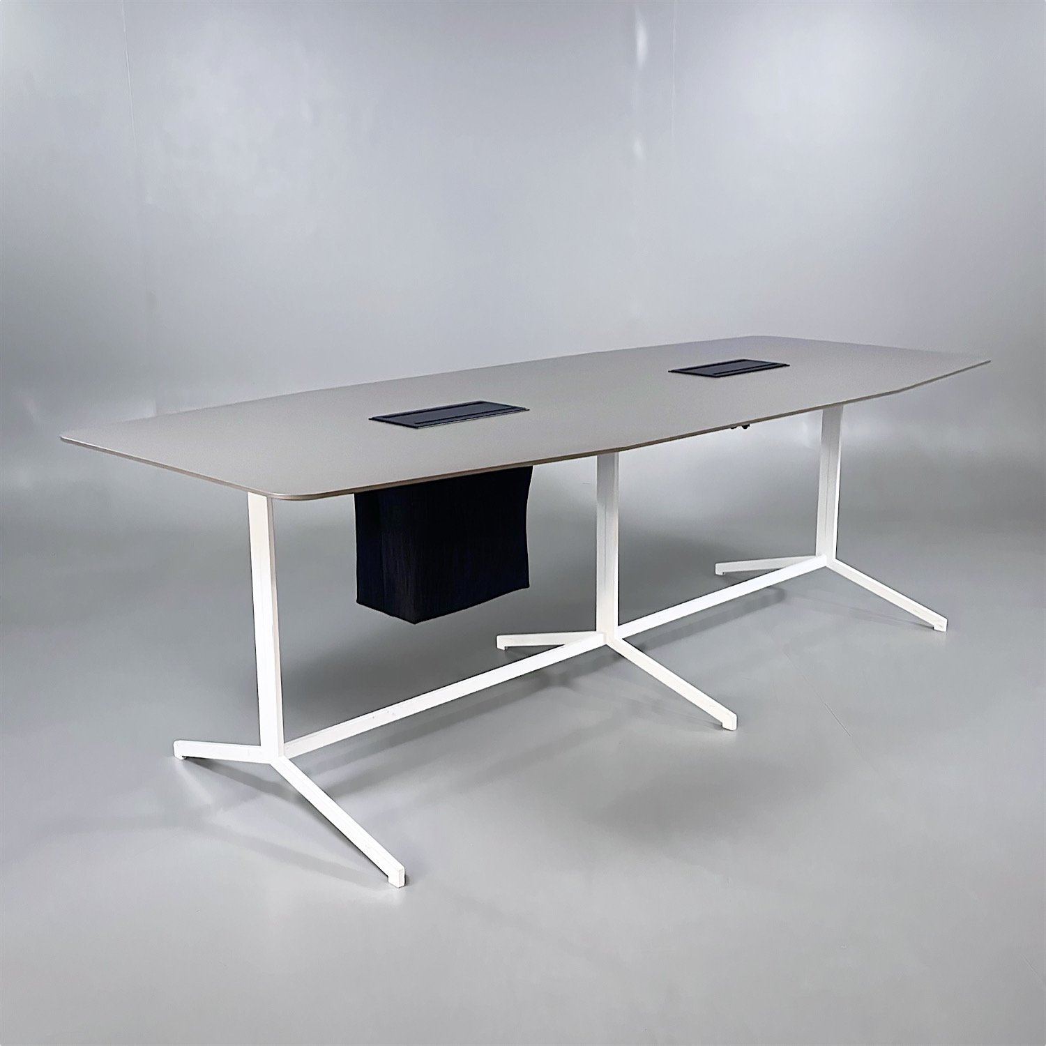 Konferensbord Madison T  2400x1100mm