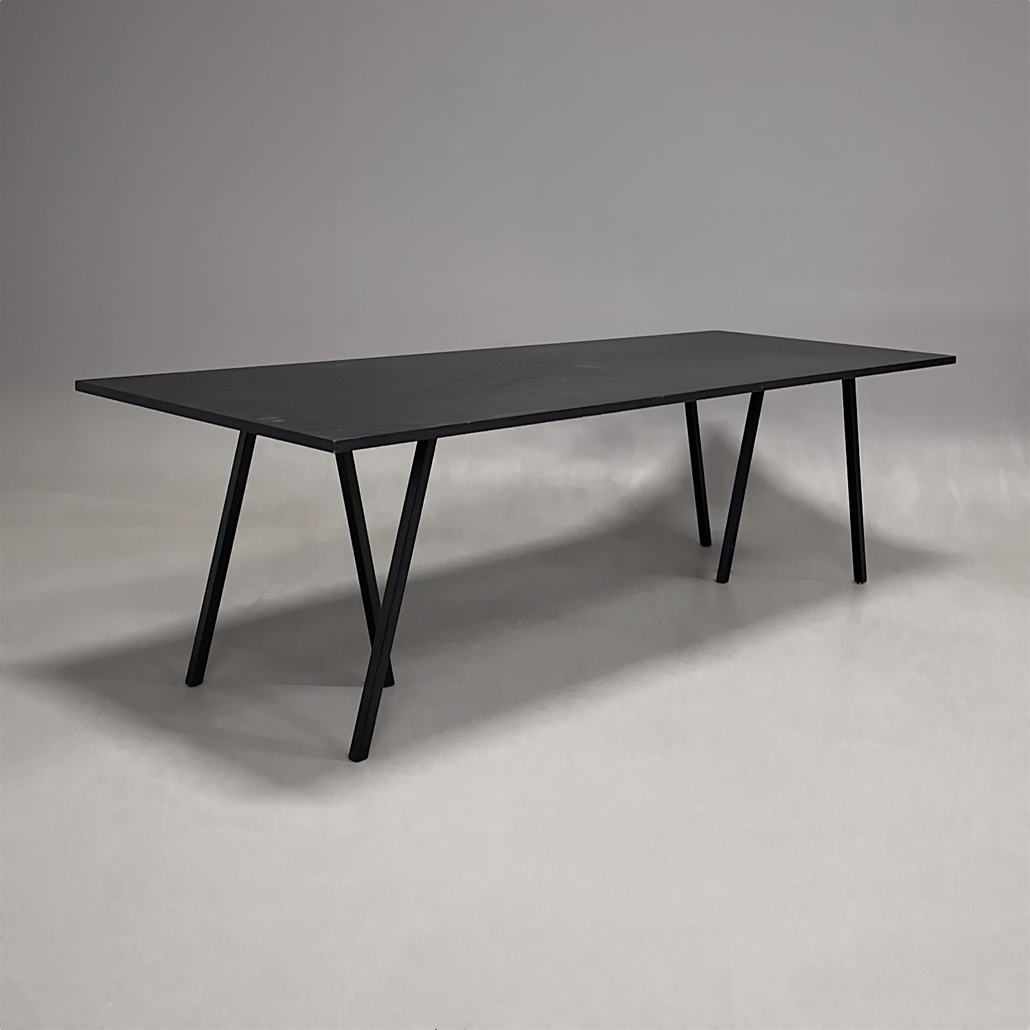 Konferensbord Loop stand table 2500mm