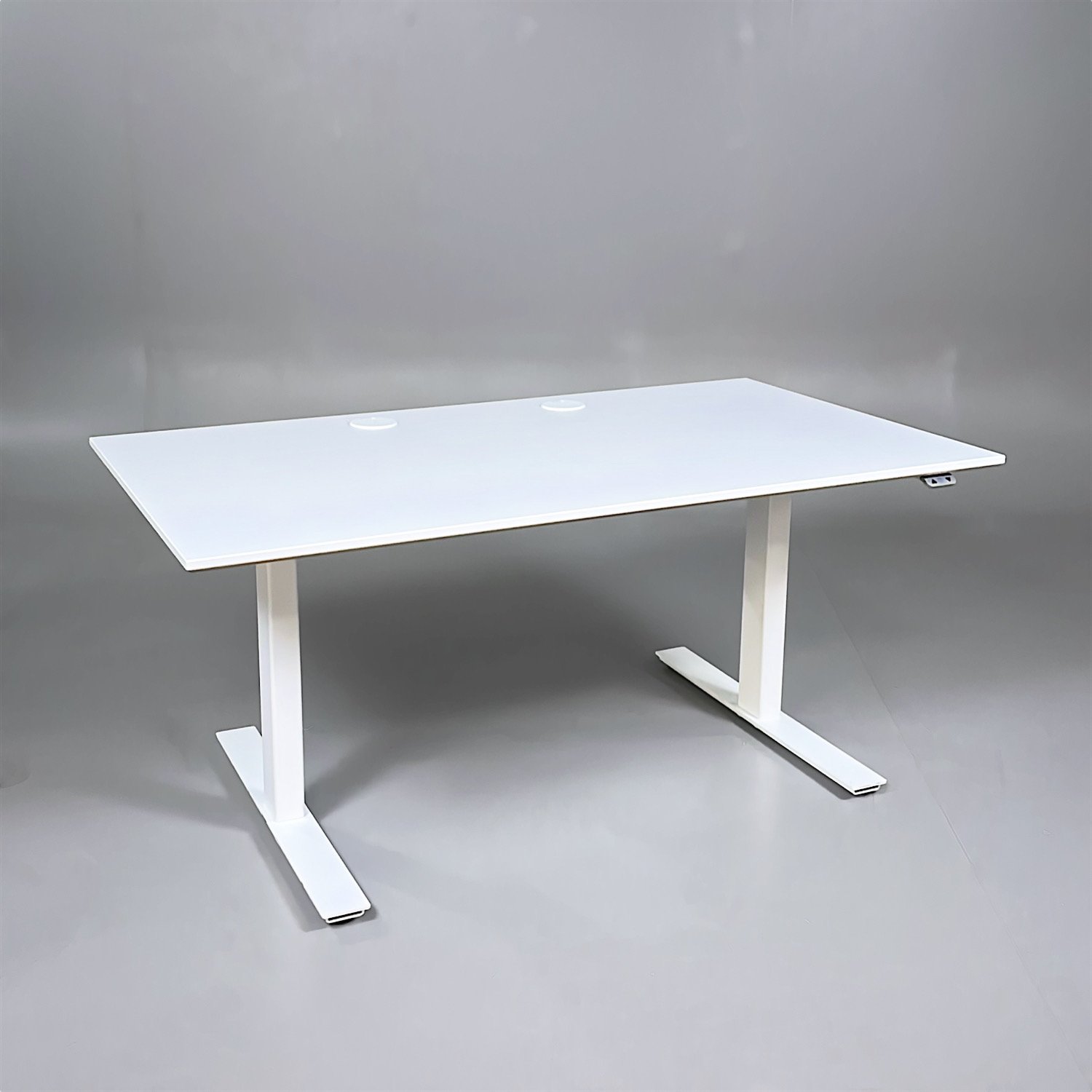 Höj- och sänkbart skrivbord 1400mm