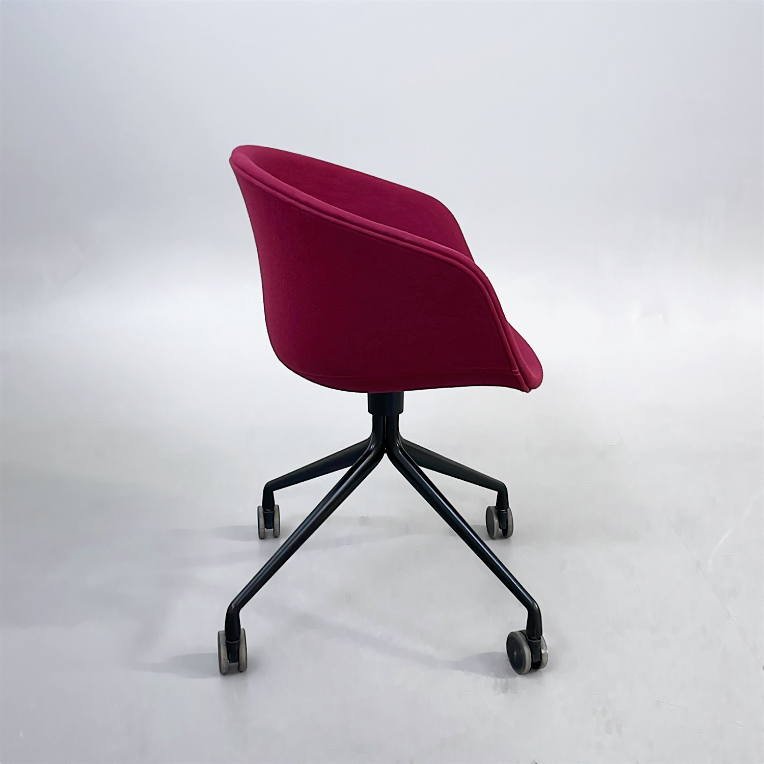 Galleribild #2 för Konferensstol AAC25