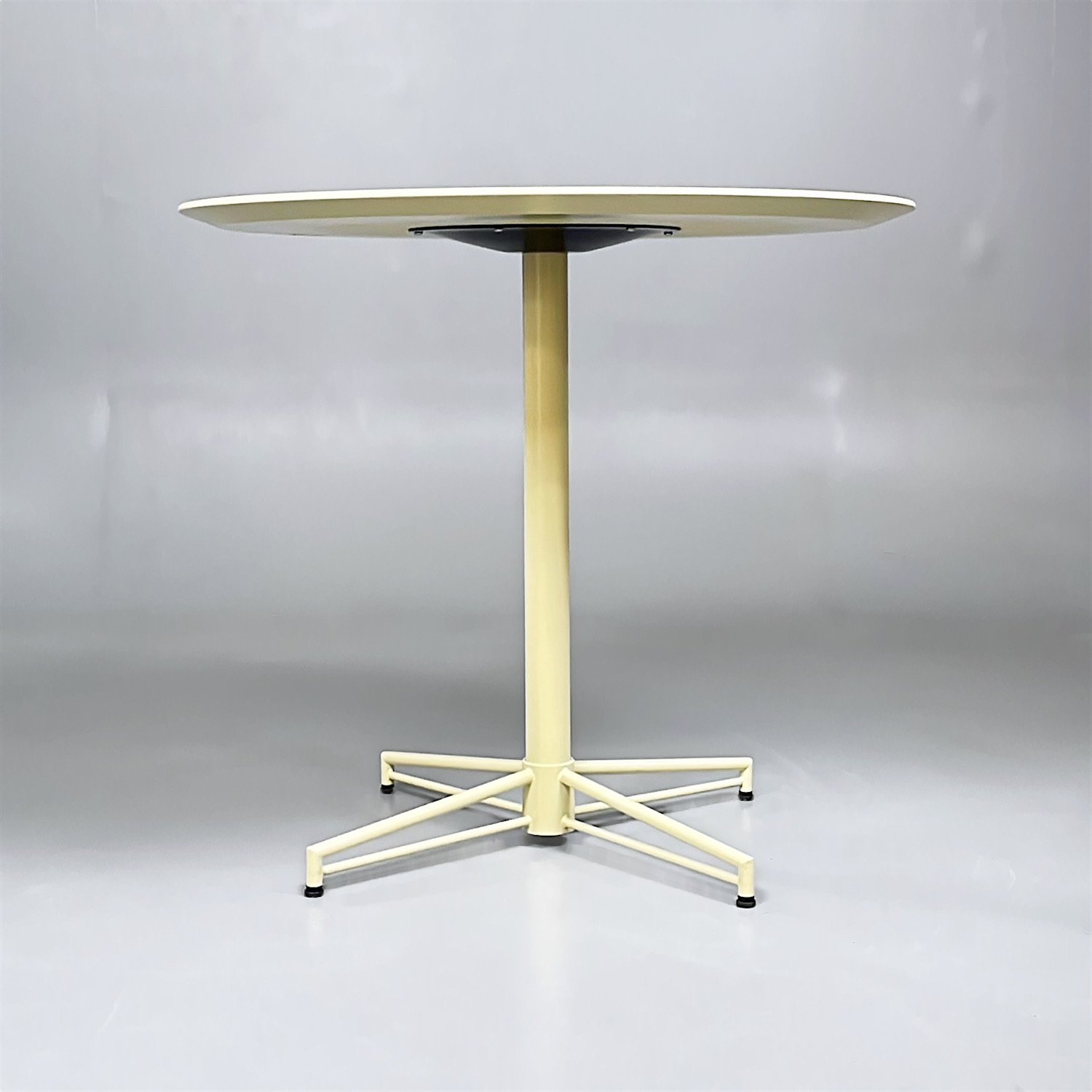 Galleribild #1 för Cafébord X-Bone Ø800mm