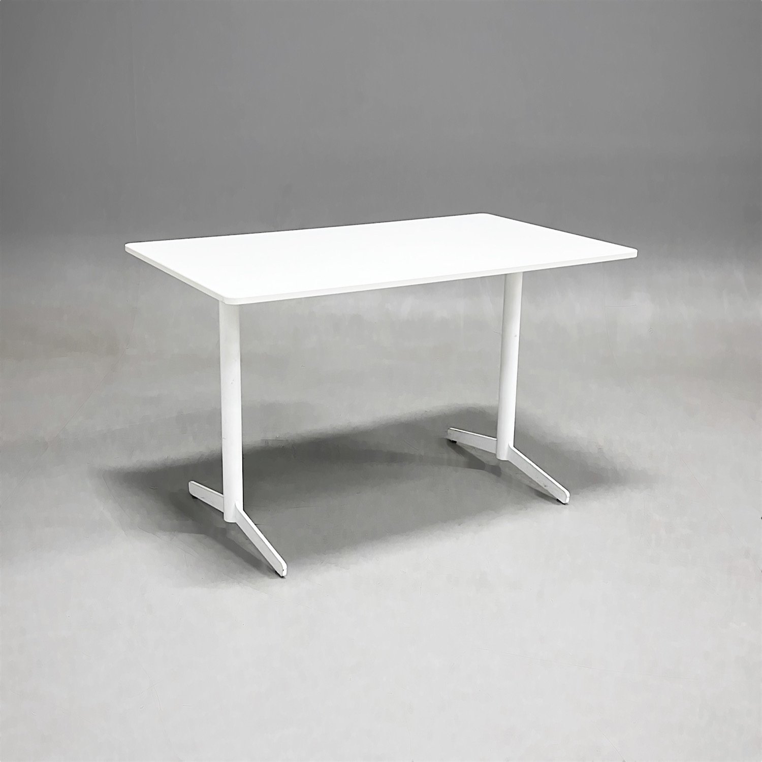 Konferensbord Feather 1200mm