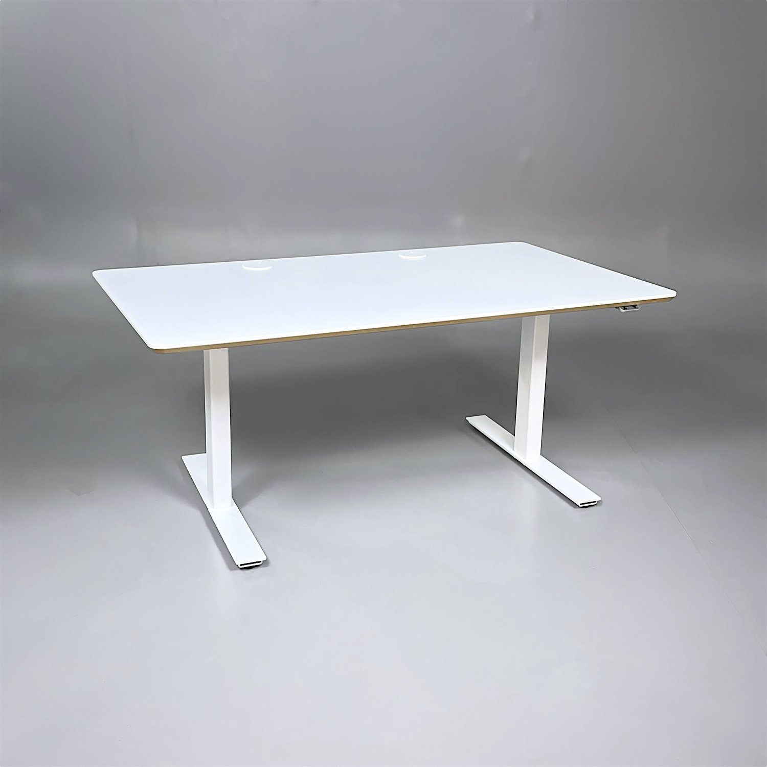Höj- och sänkbart skrivbord 1400mm
