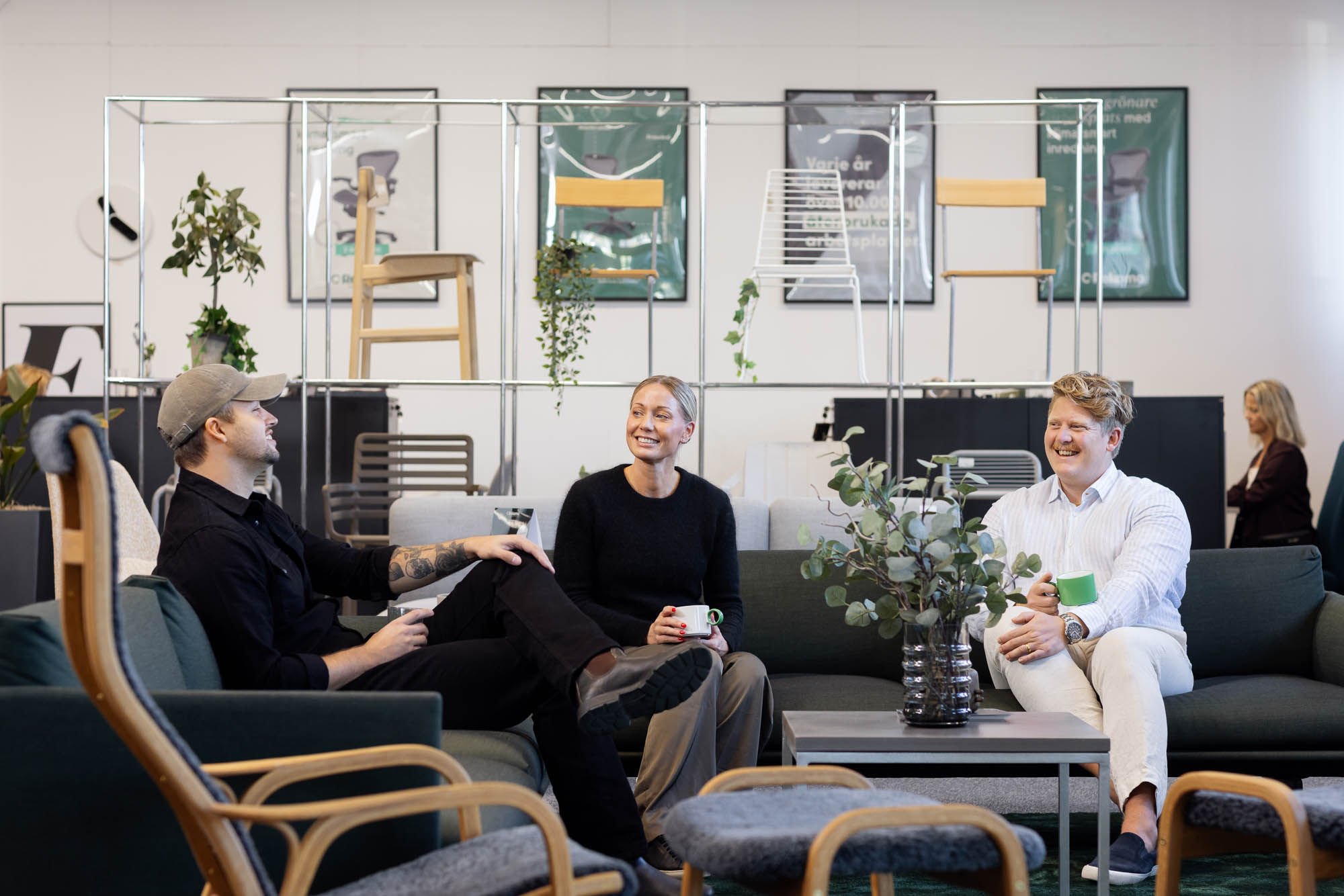 Tre smarta sätt att köpa begagnade kontorsmöbler