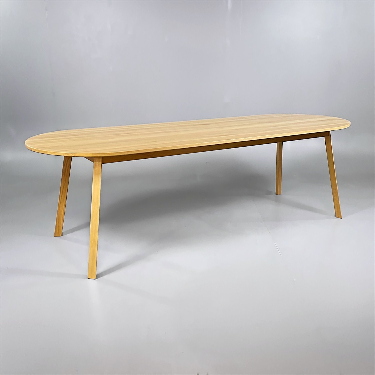 Konferensbord Triangle