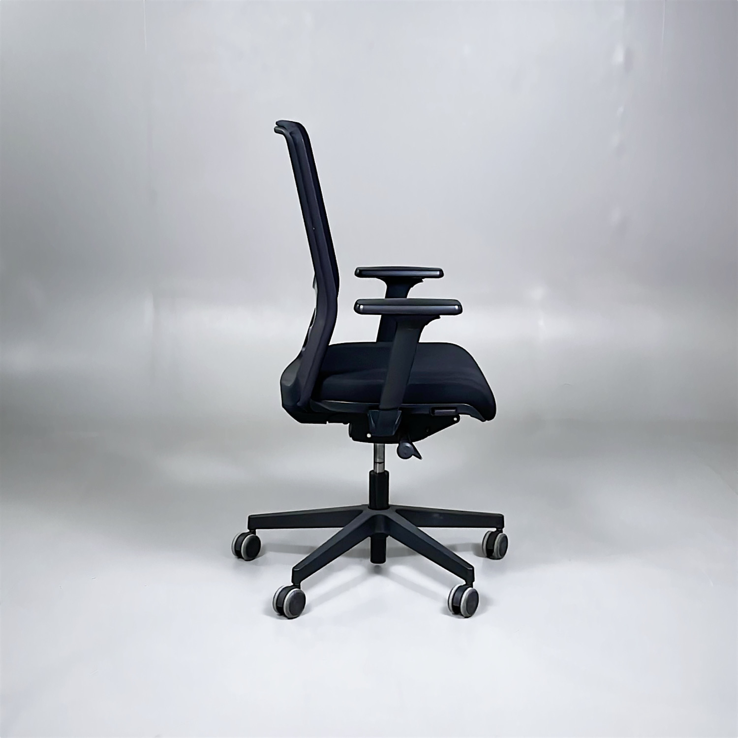 Galleribild #2 för Kontorsstol Wind