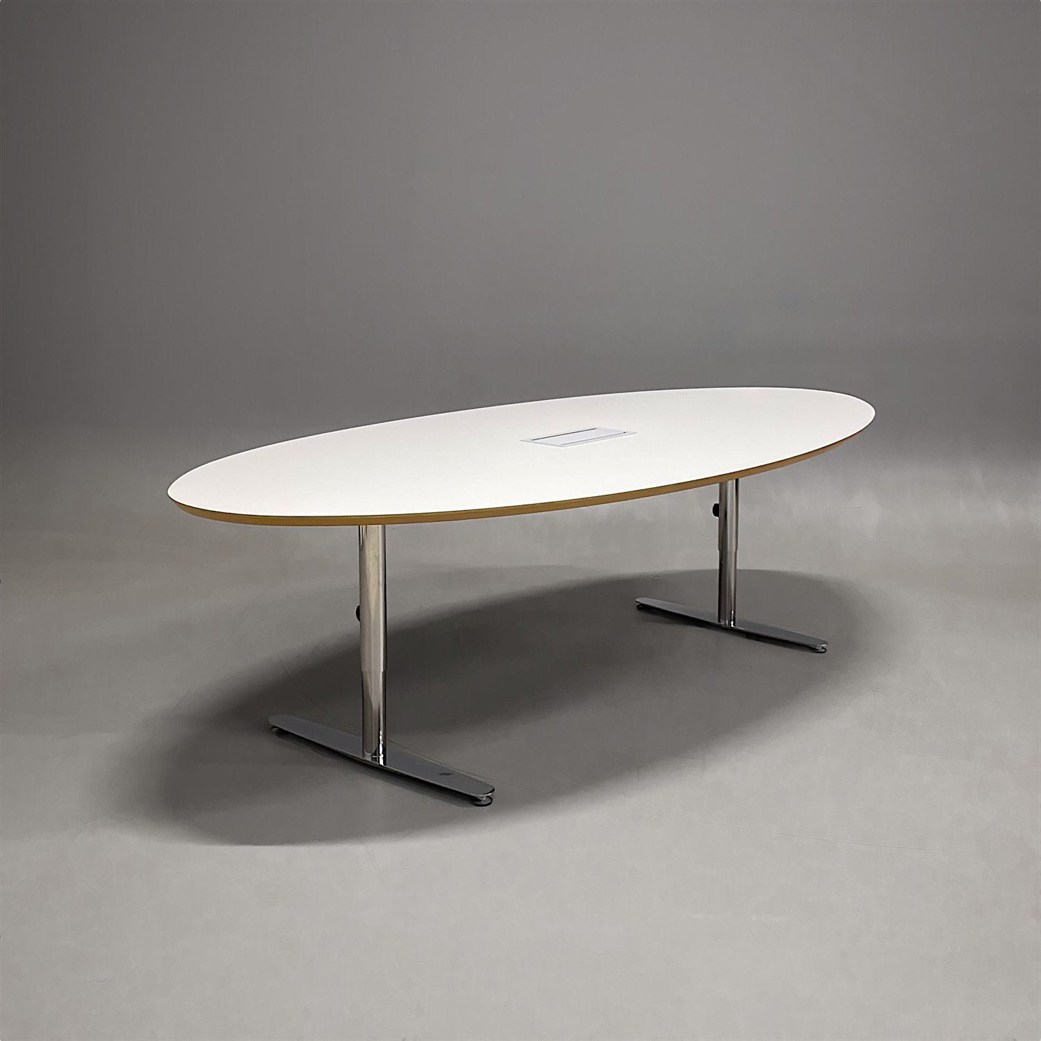 Konferensbord 2400mm