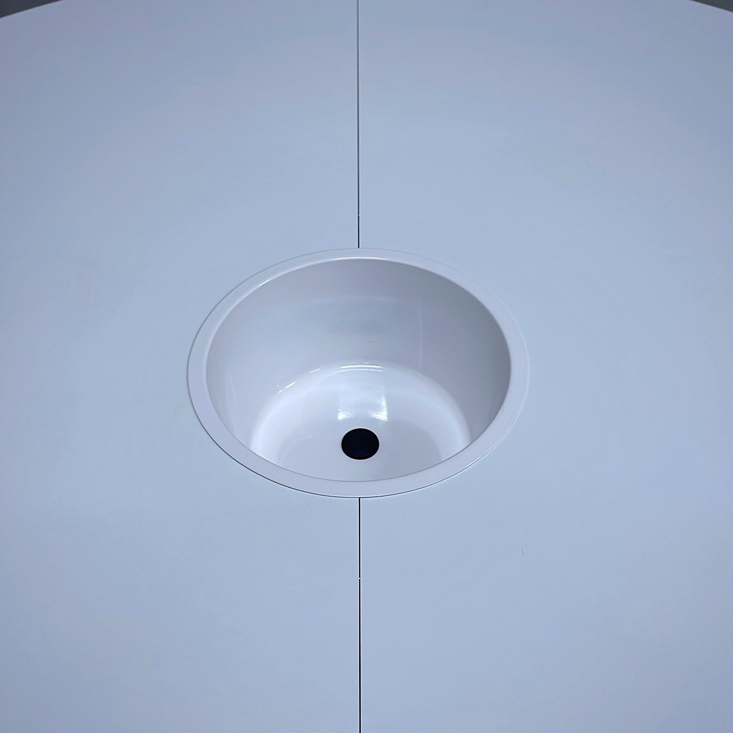 Galleribild #2 för Konferensbord Piece Ø1800mm